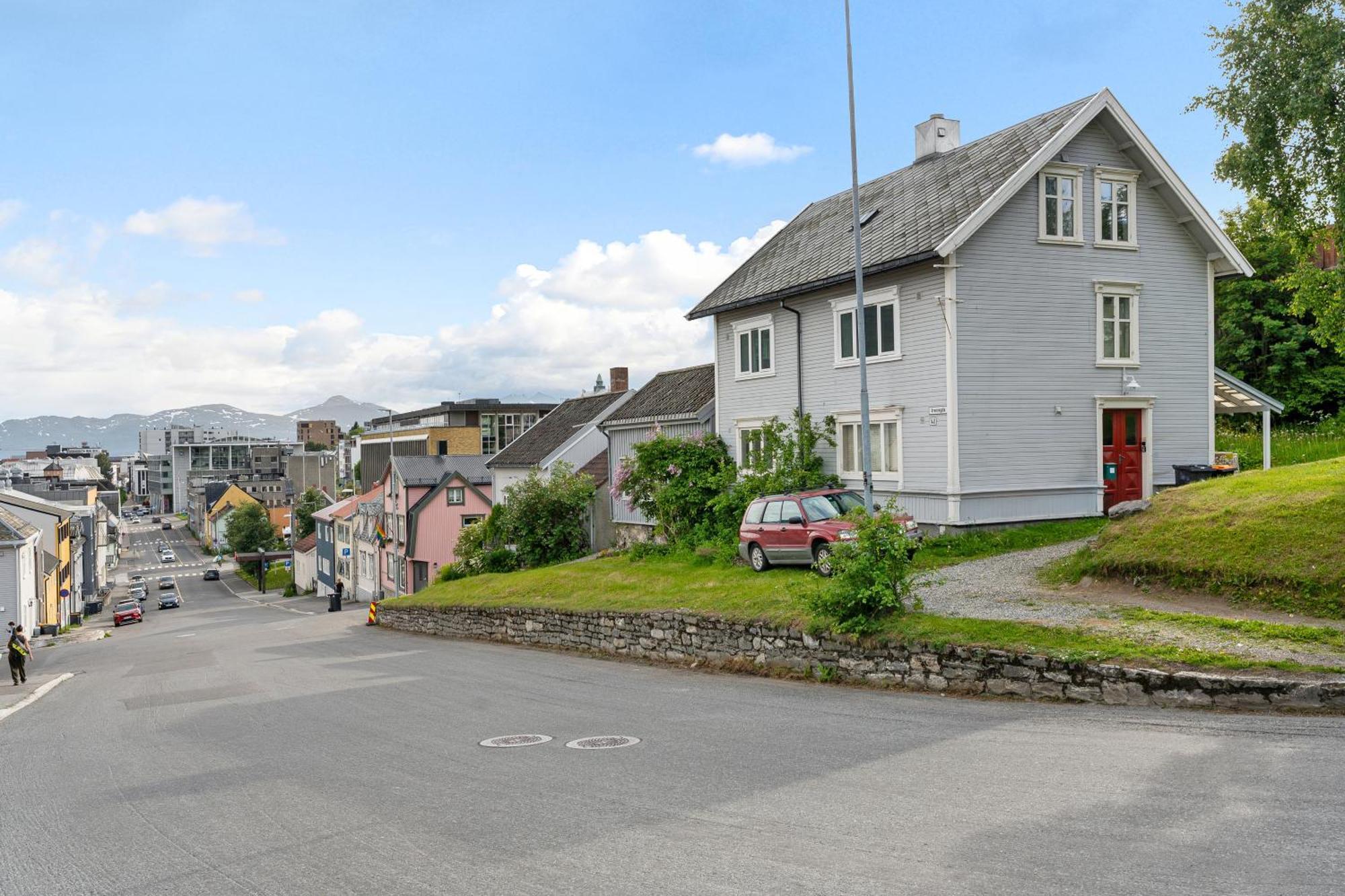 Arctic Homes - Historical Tromso House With View Dış mekan fotoğraf
