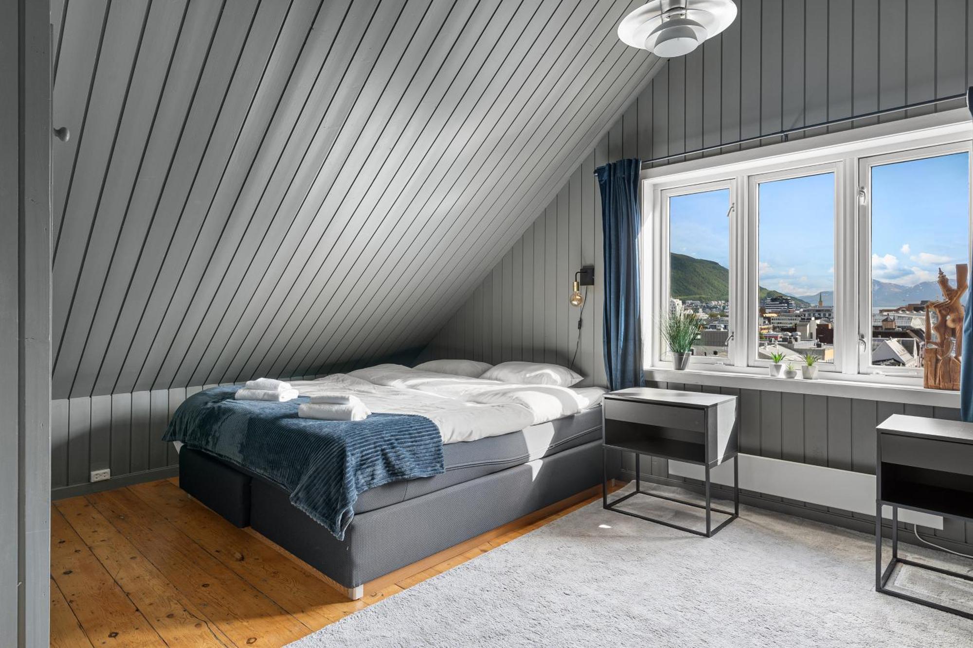 Arctic Homes - Historical Tromso House With View Dış mekan fotoğraf